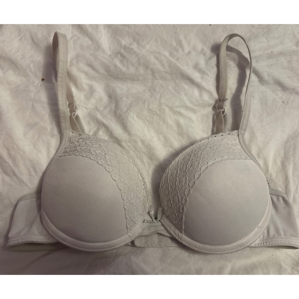 Fruit of the‎ Loom White Lace Detail Padded Push-up Bra, Size 34A